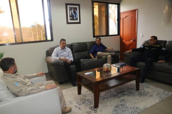 FENAFUTH y la Secretaría de Seguridad unen fuerzas para “blindar” los estadios y regresen las familias a los duelos de Liga Nacional