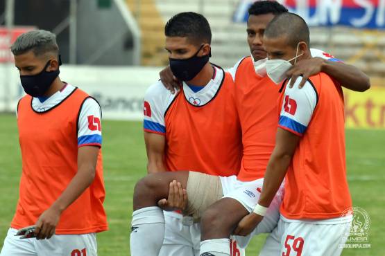 Ever Alvarado, el capitán merengue Olimpia que lucha desde hace un año con la distrofia muscular