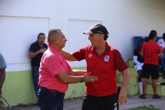 Olancho entierra el invicto de 45 partidos del Olimpia y le mete un batacazo a la Liga Nacional de Honduras