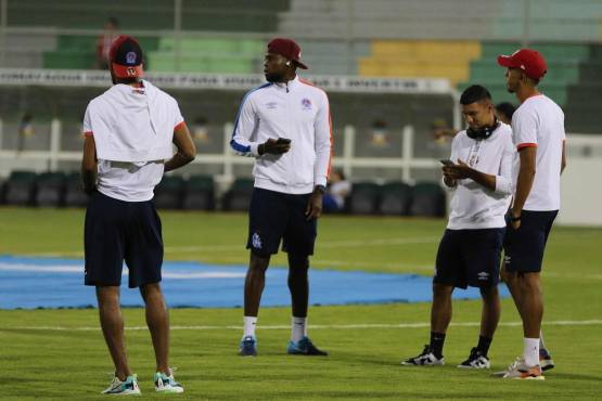 Con gol de José Pinto, Olimpia sacó pétroleo ante Génesis en Comayagua y dio un paso importante en la semifinal