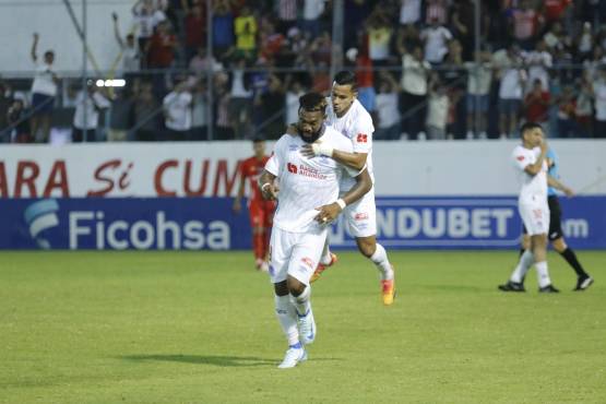 David Suazo sobre sus consejos a Luis Palma, la sorpresa que se llevará México y define el favorito entre Olimpia-Motagua