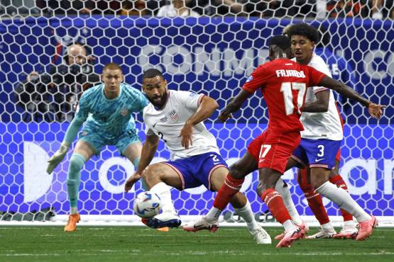 90+4’: FINAL DEL PARTIDO: PANAMÁ 2-1 USA.