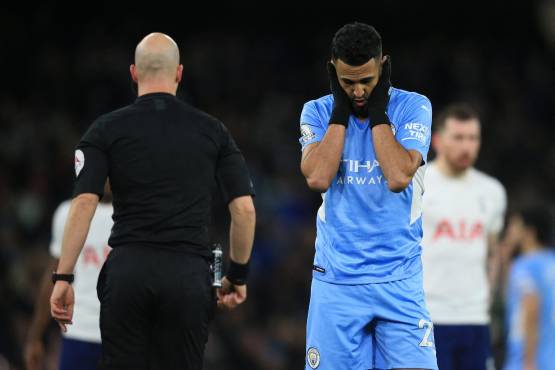 El Manchester City recibió un duro golpe en casa ante el Tottenham.