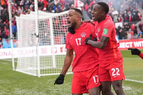 Cyle Larin es la carta de gol de la Selección de Canadá.