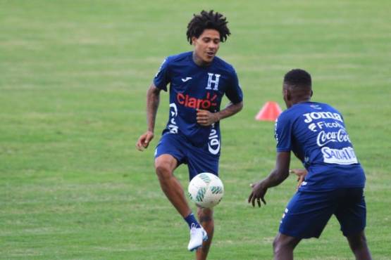 SelecciÃ³n nacional de fÃºtbol de Honduras 2018 ENTRENAMIENTO - - La SelecciÃ³n de Honduras se mide hoy contra PanamÃ¡ en juego amistoso en el estadio Nacional de Tegucigalpa- Henry Adalberto Figueroa