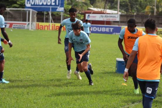 Mathías forma parte de las reservas del Motagua desde el presente Apertura 2023.