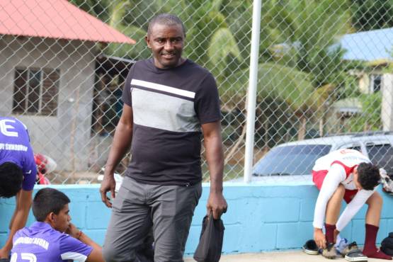 Róbel Bernárdez revive lo que le hicieron jugadores del Olimpia en la ‘H’: “Me acusaron que me las había robado”