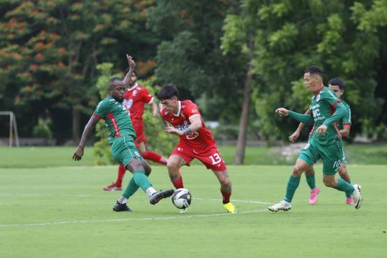 Juan Ignacio Vieyra es nuevo jugador del Real Estelí de Nicaragua. Así apareció jugando ante Marathón. FOTO: Neptalí Romero