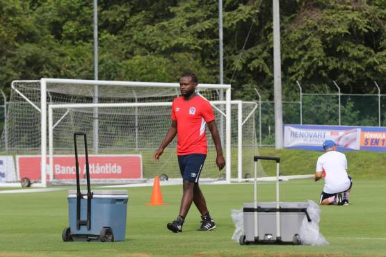 Elison Rivas habla de su llegada a Olimpia y destapa duro pasado:Me comportaba inmaduro, pasaba peleando con entrenadores