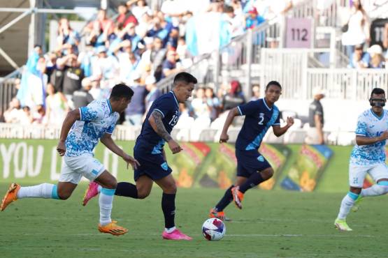 Honduras empata con Guatemala en el DRV PNK Stadium. FOTO: Tercer Tiempo