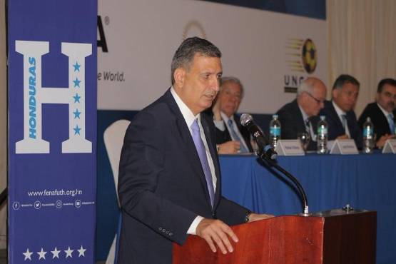 Jorge Salomón termina su etapa como presidente de la Fenafuth en 2023, pues cada cuatro años se renueva la dirigencia en el trono del balompié catracho.