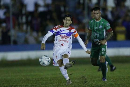 Real Juventud es uno de los equipos más fuertes cuando disputan los partidos en el Estadio Argelio Sabillón de Santa Bárbara.