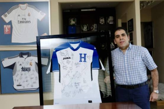 Mario Roberto Faraj Faraj Presidente Diunsa SelecciÃ³n Nacional patrosinador JOMA
