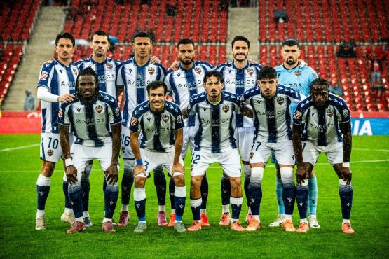 Kervin Arriaga partió en el 11 titular del Levante que empató 1-1 ante Mallorca de visitante.