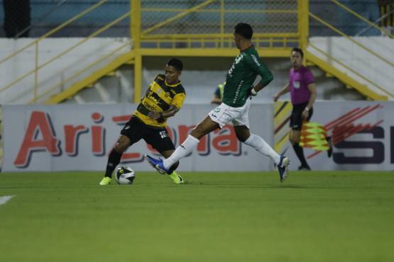 EN VIVO Real España vs Marathón: el Monstruo Verde le pasó por encima al líder con partidazo de Alexy Vega