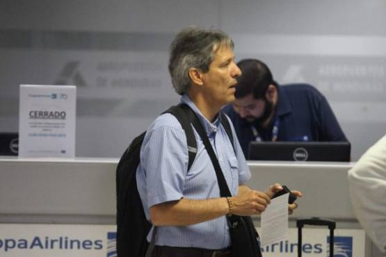 El colombiano Carlos Restrepo ex entrenador del Olimpia al momento de salir de Honduras torneo Clausura 2018 de la liga,
