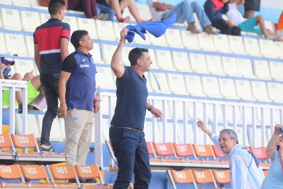 Diego Vázquez ya no dirige al Motagua y hoy, ocho años y medio después, habrá otro técnico en el clásico.