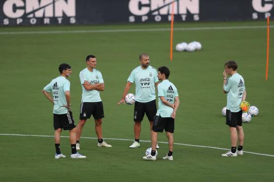 Futbolistas de la selección de Argentina reaccionan en redes sociales previo al duelo ante Honduras: Rodrigo de Paul avisa