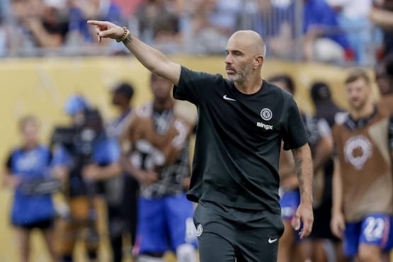 Enzo Maresca, entrenador del Chelsea, carga contra las suspensiones de partidos: Esto no es fútbol, es un chiste