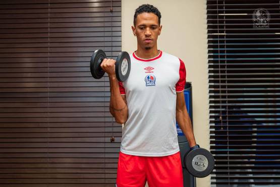 Los trabajos de recuperación van muy bien, Maciel dice que pronto estará en las canchas.