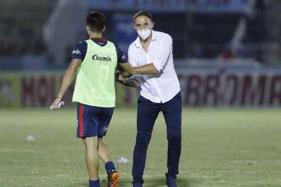 La Tota Medina conquistó la Liga Nacional tras solo dos meses después de su debut.