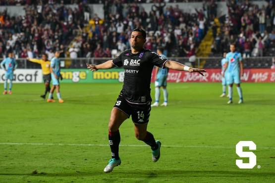 Saprissa ha sido muy superior al Motagua desde el primer minuto. Ariel Rodríguez hizo el 1-0.