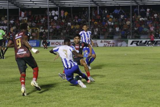 CD Choloma respira a costillas del Victoria en juego donde Jorge Ernesto Pineda logra su primer triunfo con los maquileros