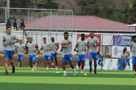 Bengtson marcó doblete en triunfo del Olimpia y se convirtió en el máximo goleador histórico de Honduras