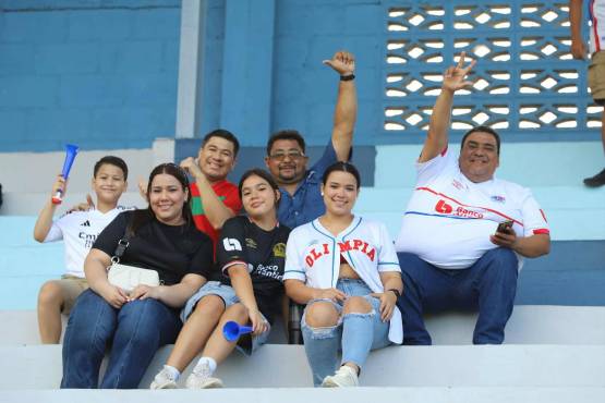 Olimpia con tres minutos eléctricos le remontó el partido al Victoria, que sigue hundido: el albo es nuevo líder