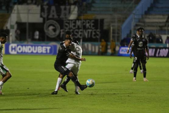 Un Motagua descafeinado se atasca en el Nacional y Juticalpa FC le roba un empate de Tegucigalpa