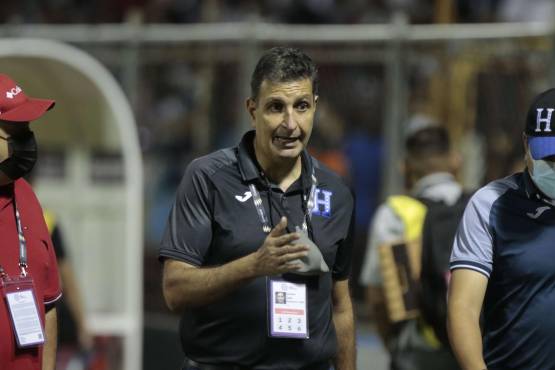 Jorge Salomón ha explicado que no tiene nada seguro de momento.