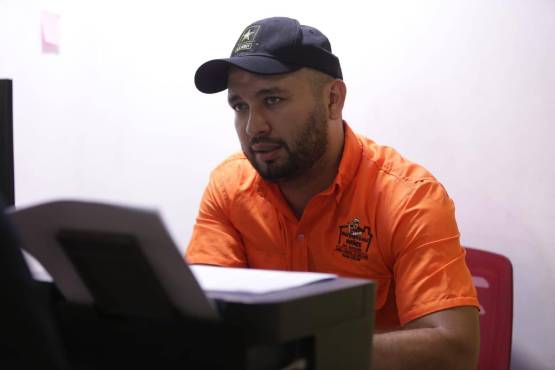 Romario Núñez, expresidente del Sabá FC, explicó a LA PRENSA Premium que él compró el equipo a 240 mil lempiras, se lo vendió a un inversionista de Estados Unidos a 500 mil lempiras y este, a su vez, a Gustavo Sánchez. FOTO: Emilio Flores.