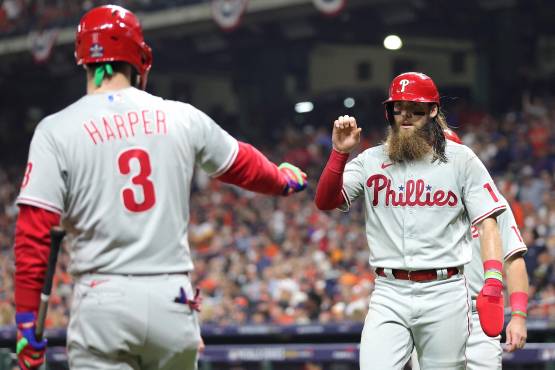 ¡Los Phillies vienen de atrás y le sacan el triunfo de la bolsa a los Astros en el inicio de la Serie Mundial!