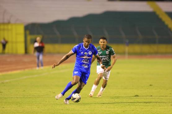 Marathón, con cuatro minutos mortíferos y lapidarios, despedazó a un Victoria que se quedó sin gasolina en el Olímpico