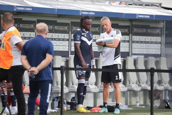 Alberth Elis sumó este lunes su segunda participación con el Girondins en Ligue 1.