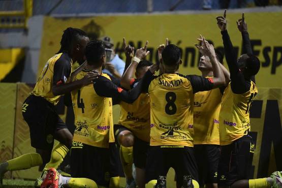 El blog de Gaspar Vallecillo: “Los procesos y la final del fútbol hondureño donde se enfrentan dos realidades distintas”