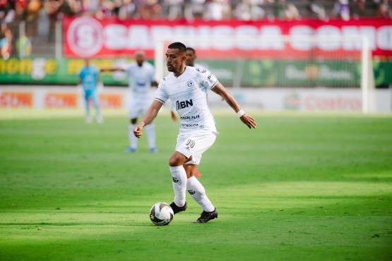 Alejandro Reyes y su tristeza por pasar su mejor momento y no ser convocado: “Que no me lleven a la Selección de Honduras me duele”