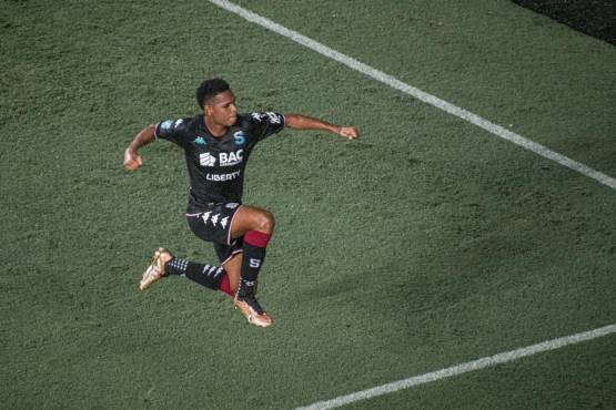 ¡Paliza al ciclón! Saprissa humilló a Motagua y clasifica a la Champions de Concacaf 2024