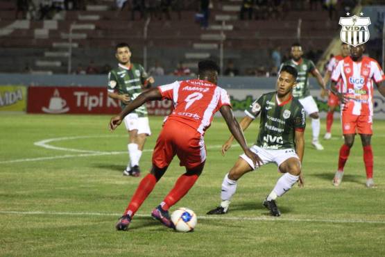 Vida aplasta a Marathón en La Ceiba y Victoria se mantiene líder tras triunfo sobre Platense en Puerto Cortés