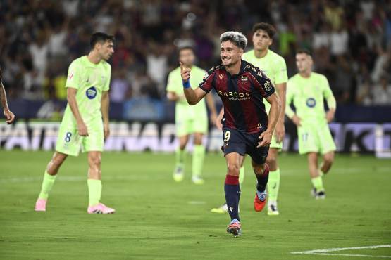 ¡Remontada épica! Barcelona vence al Levante de Arriaga por LaLiga de España tras ir perdiendo 2-0 en el primer tiempo