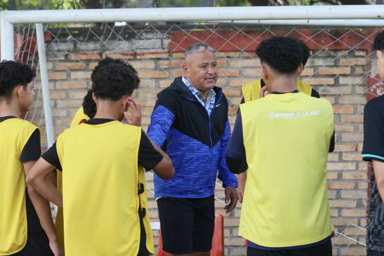 'El Matador' Velásquez dejó claro que dirigiría a Motagua en su momento sin ningún problema.