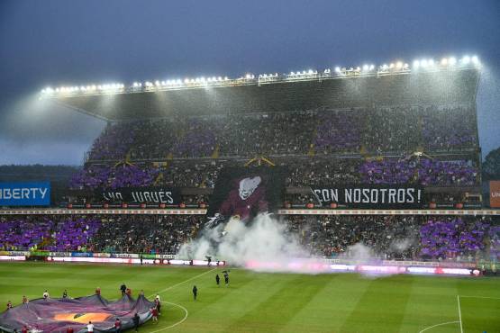 El sorprendente marco que impuso la afición del Saprissa previo al arranque de la final ante Herediano.