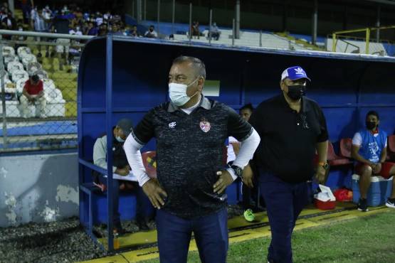 Cuatro entrenadores han perdido sus puestos en 10 jornadas disputadas en el Clausura en Honduras