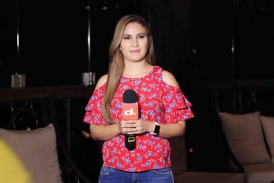 Jenny Fernandez, Diez TV.