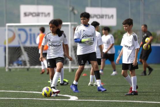 Más de 200 niños y niñas disfrutan de los Clinics de la Fundación Real Madrid en Tegucigalpa