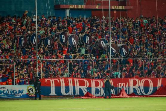 El FAS va en El Savador por conseguir su corona 20 en la época profesional.