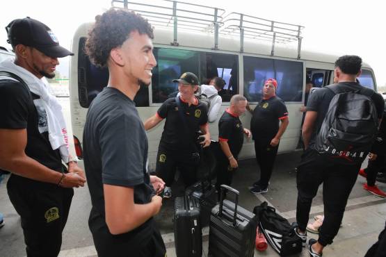 Heber Núñez viajó a Estados Unidos junto a la delegación del Olimpia.