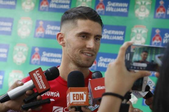 Club Deportivo MarathÃ³n Entrenamiento pretemporada torneo apertura 2019- Esteban Ezequiel EspÃ­ndola es un futbolista argentino. Juega de defensor - Colombiano Yerson GutiÃ©rrez, quinto fichaje del MarathÃ³n