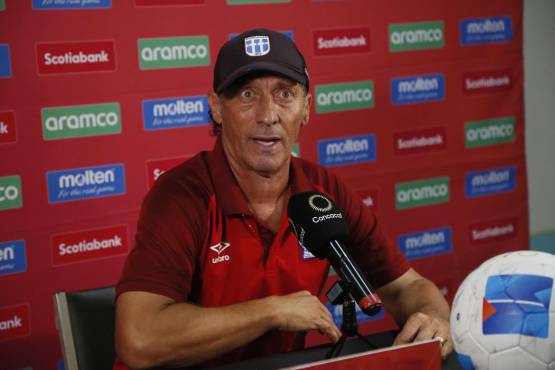 Olimpia perdió 2-0 ante Águila y cerró empatando 1-1 contra Antigua. Por ende, quedó tercero y eliminado en primera ronda.