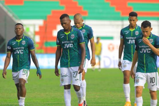 Marathón solamente ha conseguido ganar 14 puntos de 33 posibles.